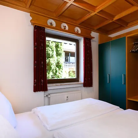 Alpenstyle 가르미슈파르텐키르헨